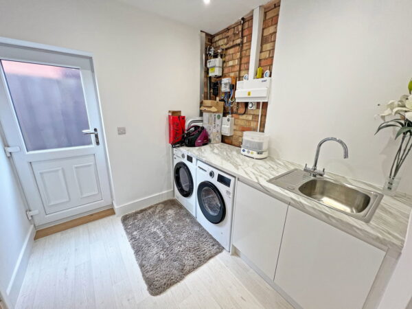 Magnolia Close, Leicester, Leicestershire, LE2 8PS