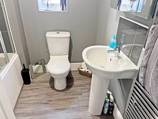 Merttens Drive, Rothley, Leicester, LE7 7SX