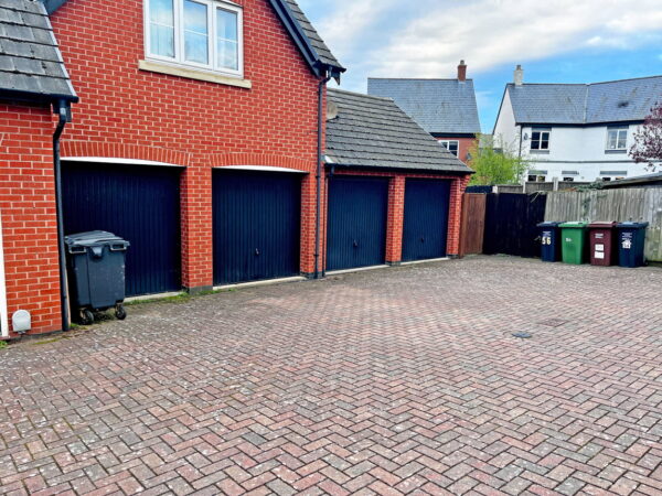 Merttens Drive, Rothley, Leicester, LE7 7SX