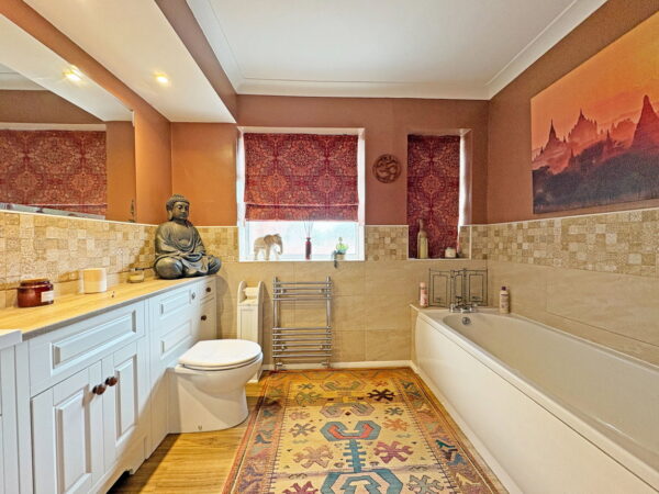 Hoylake Drive, Skegness, Lincolnshire, PE25 1AB