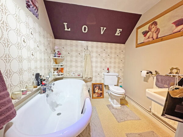 Youngers Lane, Burgh Le Marsh, Skegness, Lincolnshire, PE24 5JQ