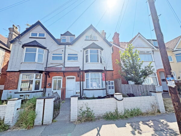 Drummond Road, Skegness, Lincolnshire, PE25 3EH
