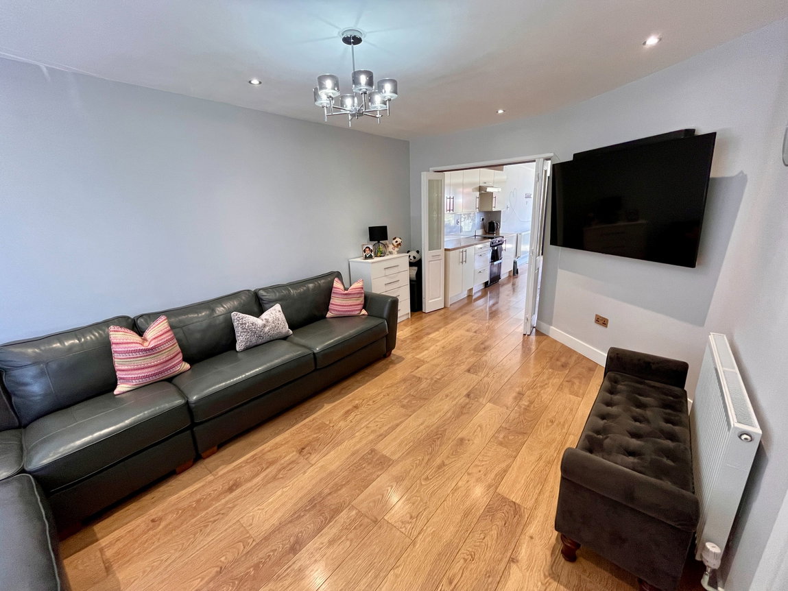 Moorgate Avenue, Birstall, Leicester, LE4 3HJ
