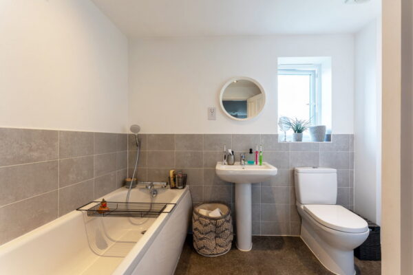 Eaglestone Drive, West Haddon, Northampton, Northamptonshire, NN6 7DA