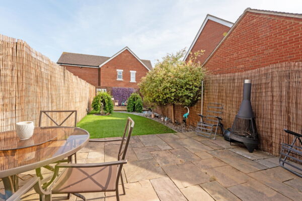 Midsummer Grove, Great Denham, Bedford, Bedfordshire, MK40 4SE