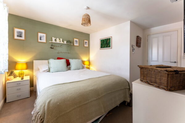 Midsummer Grove, Great Denham, Bedford, Bedfordshire, MK40 4SE