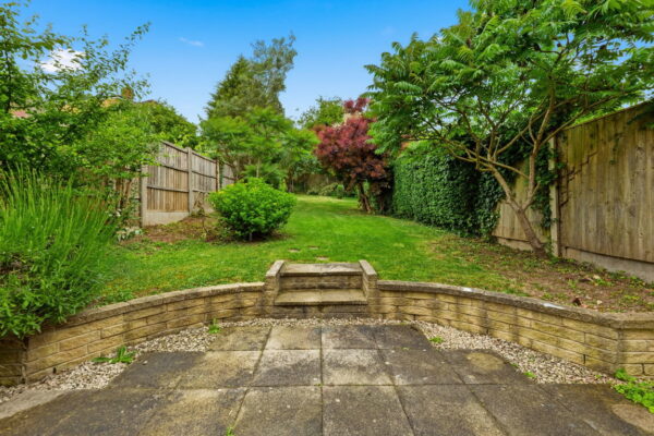 Radstock Road, Nottingham, Nottinghamshire, NG3 2PS