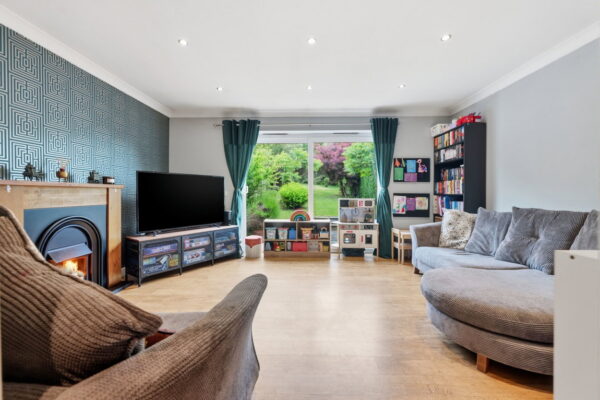 Radstock Road, Nottingham, Nottinghamshire, NG3 2PS
