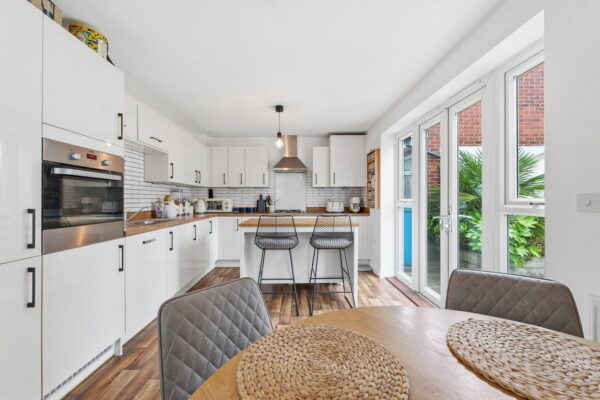 Rowan Close, Hollygate Park, Cotgrave, Nottingham, NG12 3SW