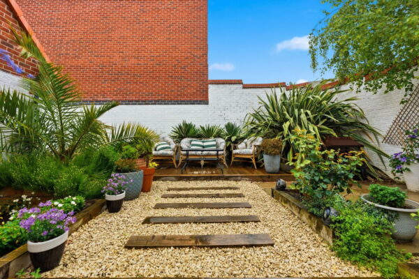 Rowan Close, Hollygate Park, Cotgrave, Nottingham, NG12 3SW