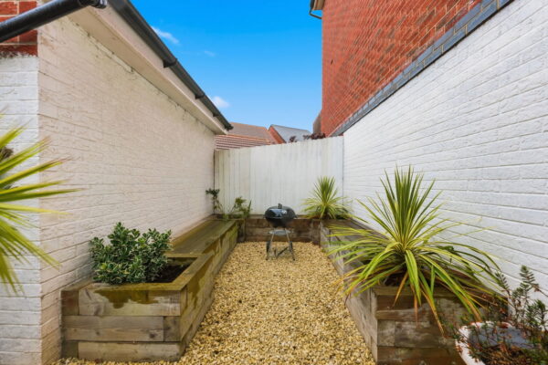 Rowan Close, Hollygate Park, Cotgrave, Nottingham, NG12 3SW