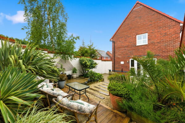 Rowan Close, Hollygate Park, Cotgrave, Nottingham, NG12 3SW