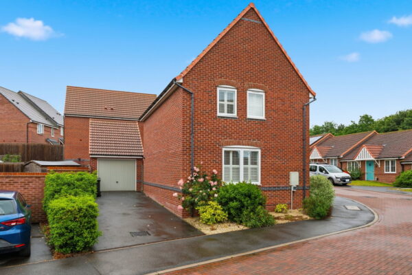 Rowan Close, Hollygate Park, Cotgrave, Nottingham, NG12 3SW
