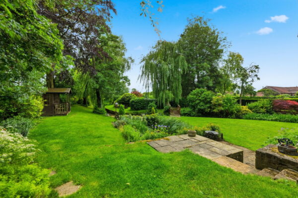 Linby Lane, Papplewick, Nottingham, Nottinghamshire, NG15 8FB