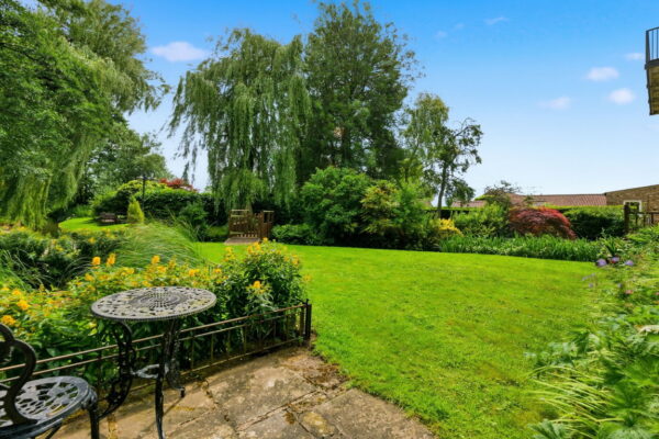 Linby Lane, Papplewick, Nottingham, Nottinghamshire, NG15 8FB