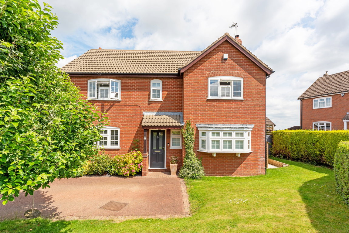 Weinahr Close, Wilbarston, Market Harborough, Leicestershire, LE16 8QX