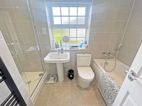 Harper Lane, Hugglescote, Leicestershire, LE67 2GX