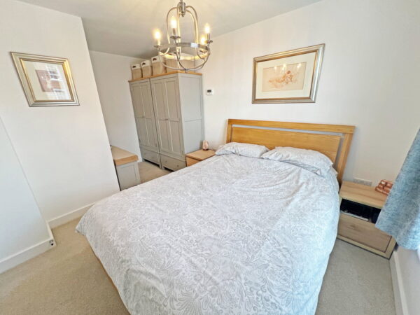 Oat Road, Burbage, Leicestershire, LE10 2FZ