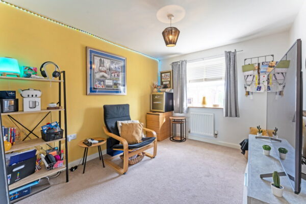 Midsummer Grove, Great Denham, Bedford, Bedfordshire, MK40 4SE