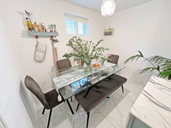 Heybridge Road, Leicester, Leicestershire, LE5 0AP