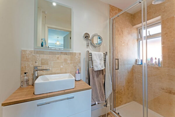 Albert Street, Fleckney, Leicestershire, LE8 8BA