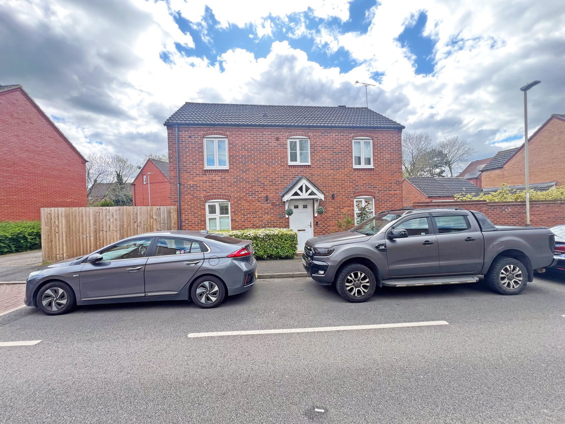 Heybridge Road, Leicester, Leicestershire, LE5 0AP