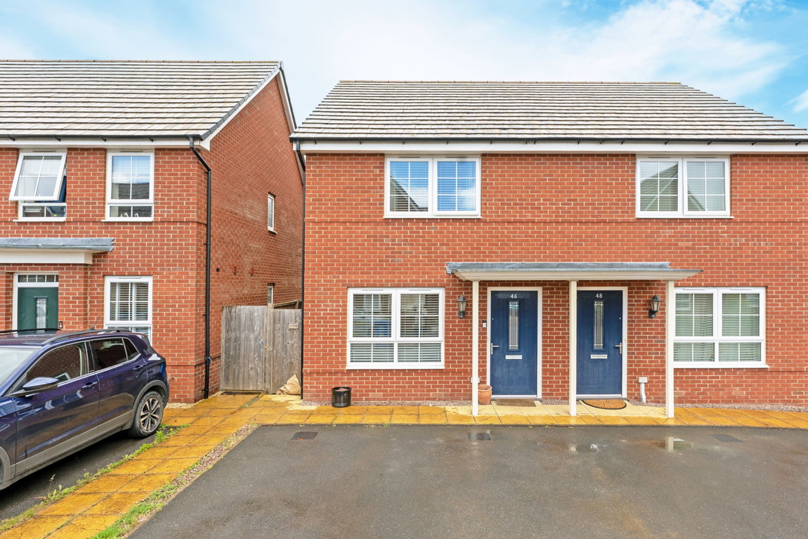 Grimsthorpe Avenue, Barton Seagrave, Kettering, NN15 5ZG