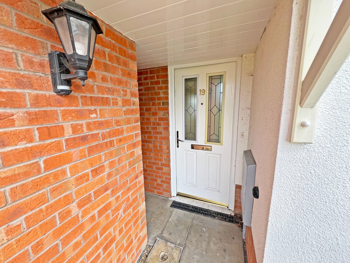 Drage Close, Lutterworth, Leicestershire, LE17 4PR