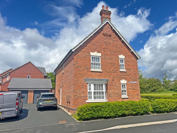 Harper Lane, Hugglescote, Leicestershire, LE67 2GX