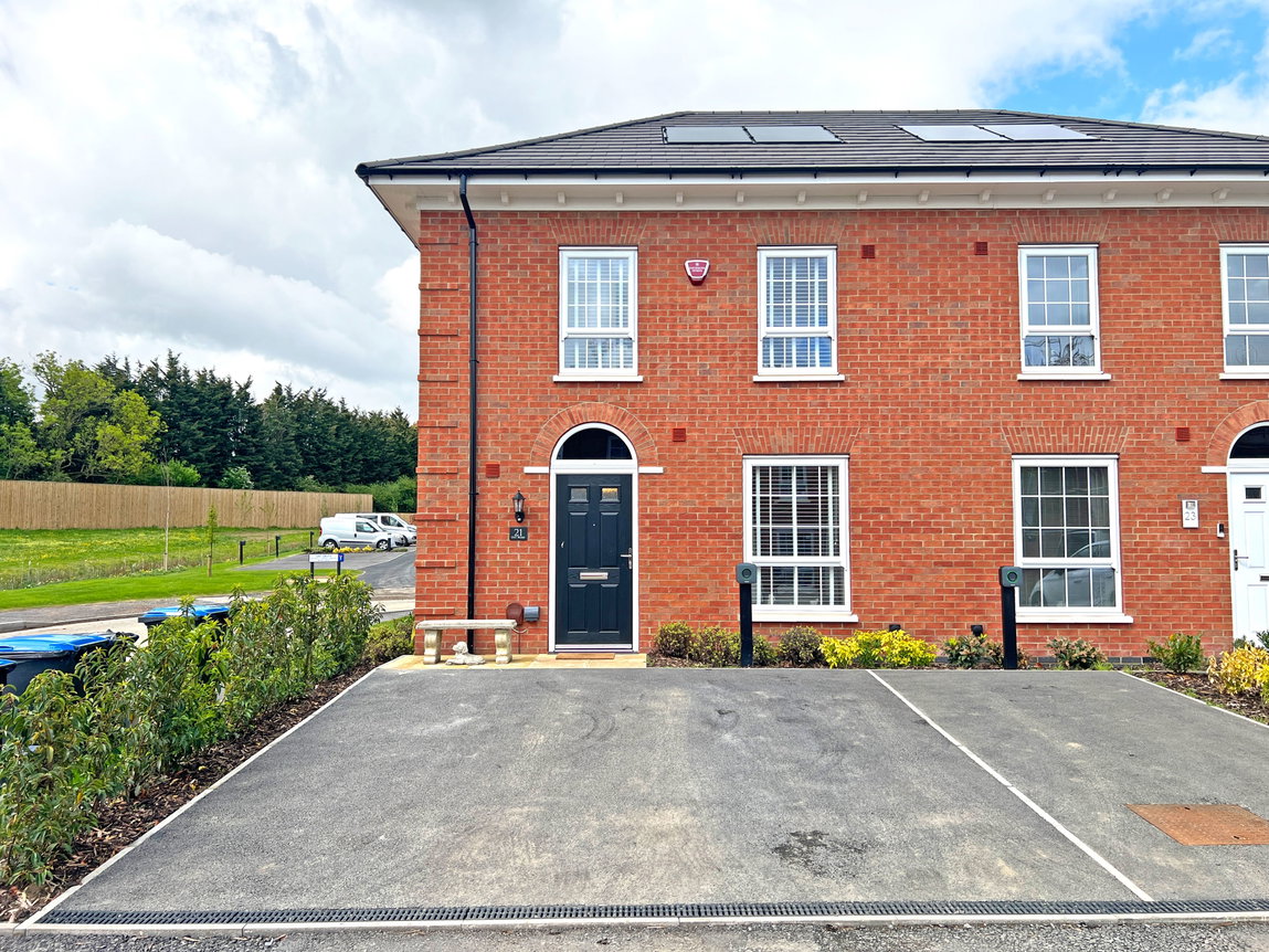 Oat Road, Burbage, Leicestershire, LE10 2FZ