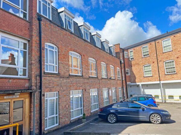 Upper Bond Street, Hinckley, Leicestershire, LE10 1WA