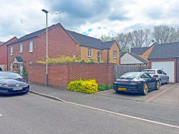 Heybridge Road, Leicester, Leicestershire, LE5 0AP