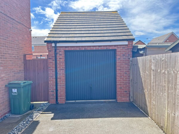Thomson Grove, Halesowen, West Midlands, B62 9JU