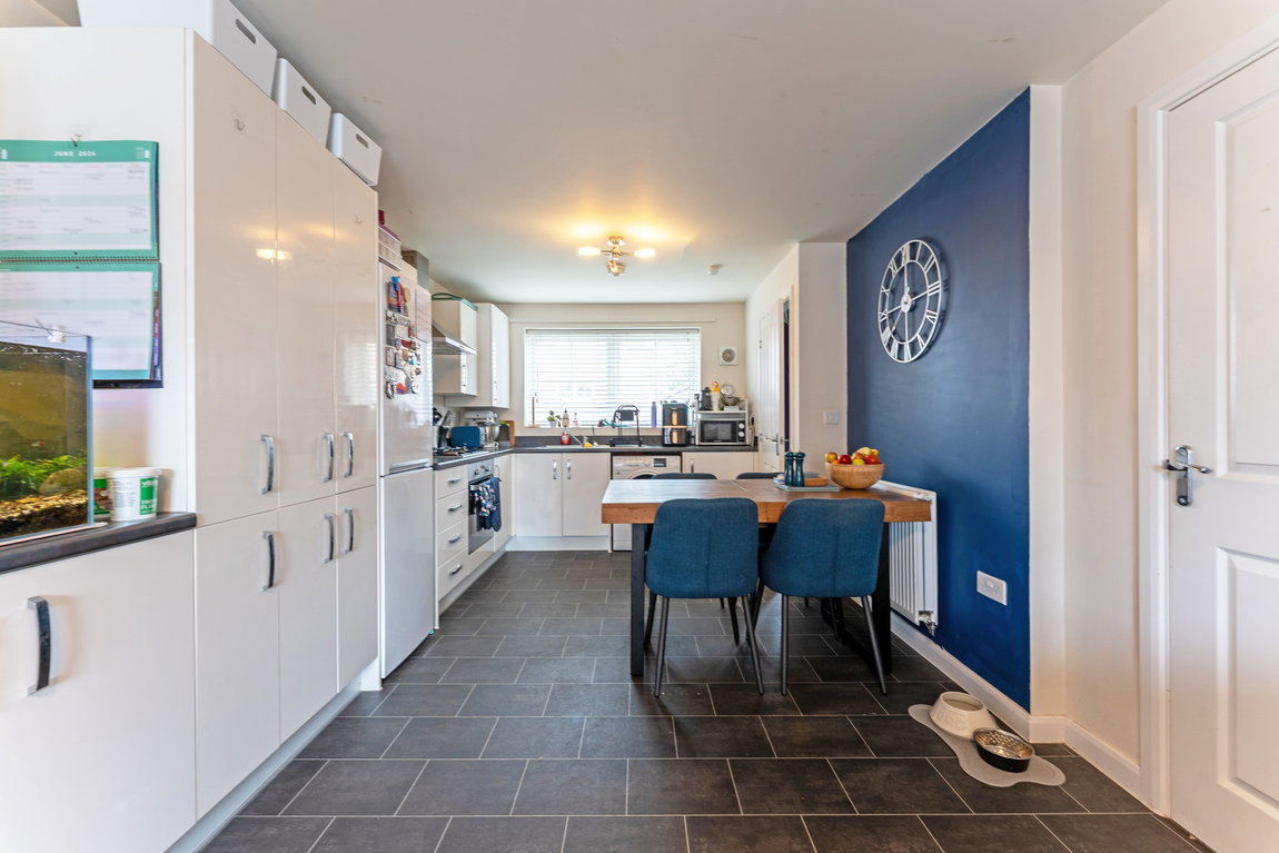 Grimsthorpe Avenue, Barton Seagrave, Kettering, NN15 5ZG