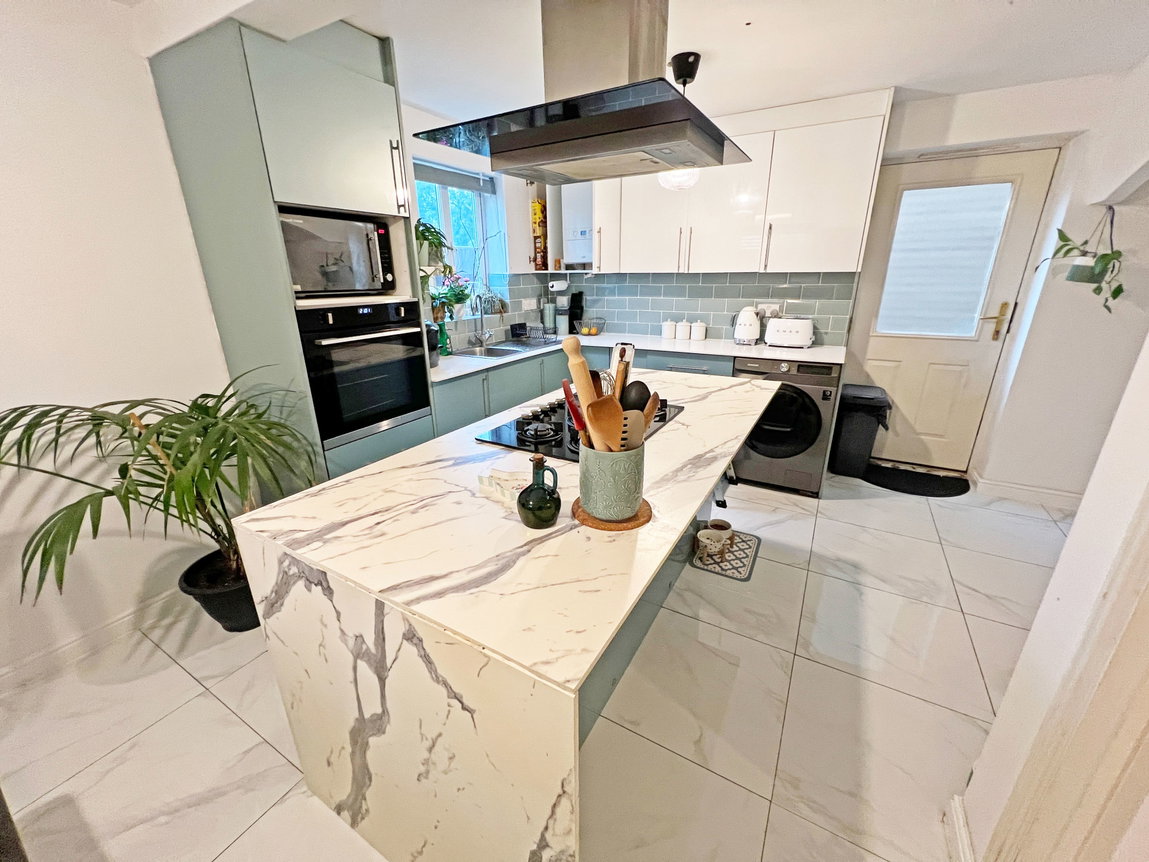 Heybridge Road, Leicester, Leicestershire, LE5 0AP