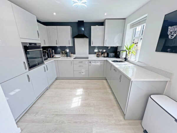 Isla Drive, Lubbesthorpe, Leicester, Leicestershire, LE19 4BN