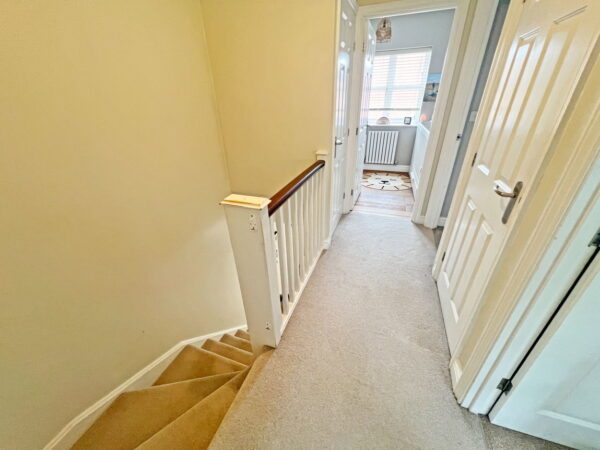 Wellington Close, Burbage, Hinckley, Leicestershire, LE10 2GH