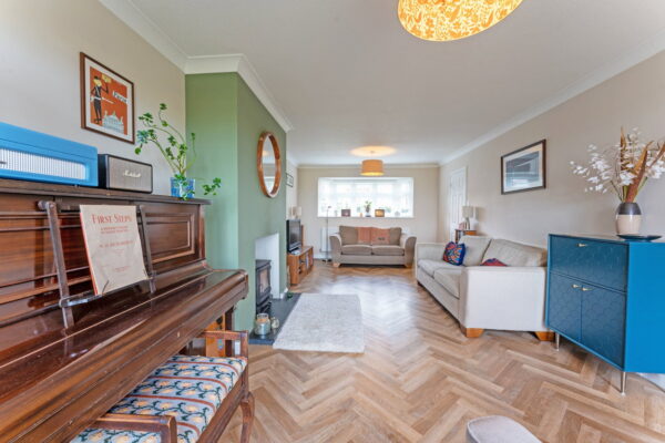 Weinahr Close, Wilbarston, Market Harborough, Leicestershire, LE16 8QX