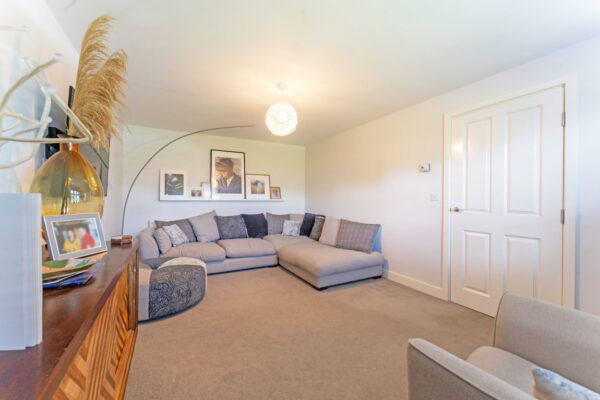 Eaglestone Drive, West Haddon, Northampton, Northamptonshire, NN6 7DA