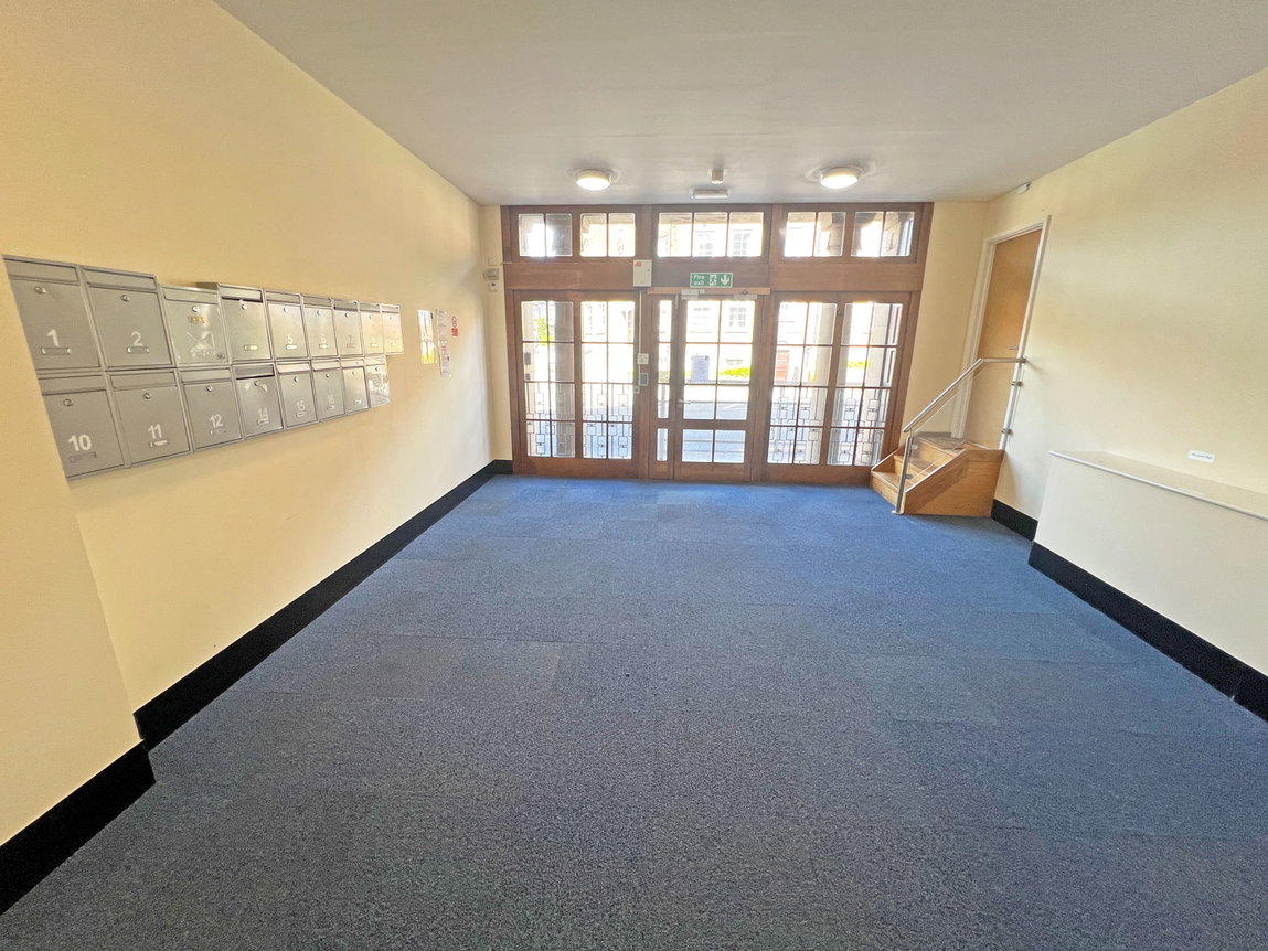 Upper Bond Street, Hinckley, Leicestershire, LE10 1WA