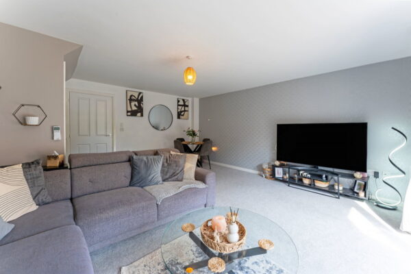 Midsummer Grove, Great Denham, Bedford, Bedfordshire, MK40 4SE