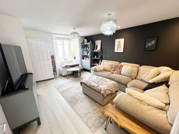 Isla Drive, Lubbesthorpe, Leicester, Leicestershire, LE19 4BN