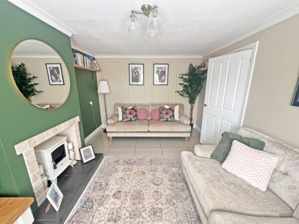 Meadow Gardens, Leicester, Leicestershire, LE2 6QN