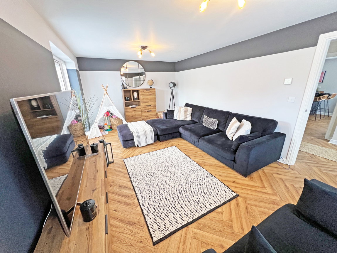 Thomson Grove, Halesowen, West Midlands, B62 9JU