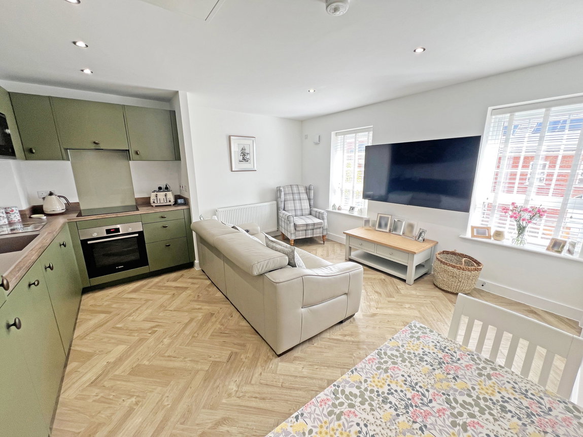 Oat Road, Burbage, Leicestershire, LE10 2FZ