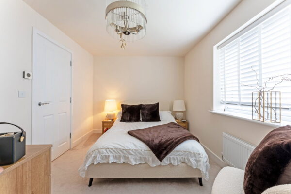 Goshawk Close, Fleckney, Leicestershire, LE8 8EW