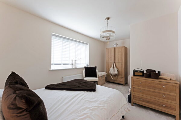 Goshawk Close, Fleckney, Leicestershire, LE8 8EW