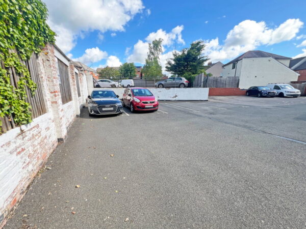 Upper Bond Street, Hinckley, Leicestershire, LE10 1WA