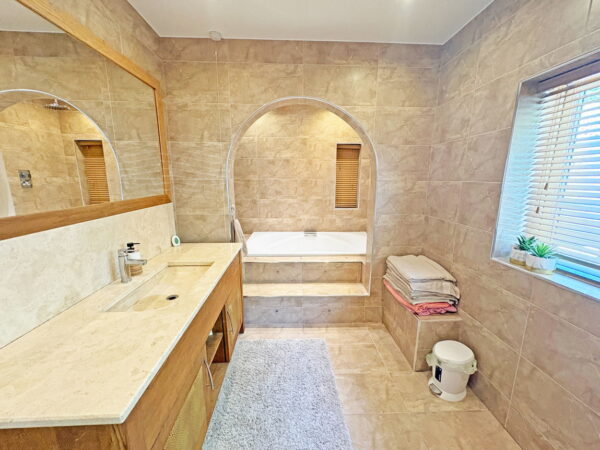 Woodlands, Wainfleet Road, Skegness, PE25 2JX