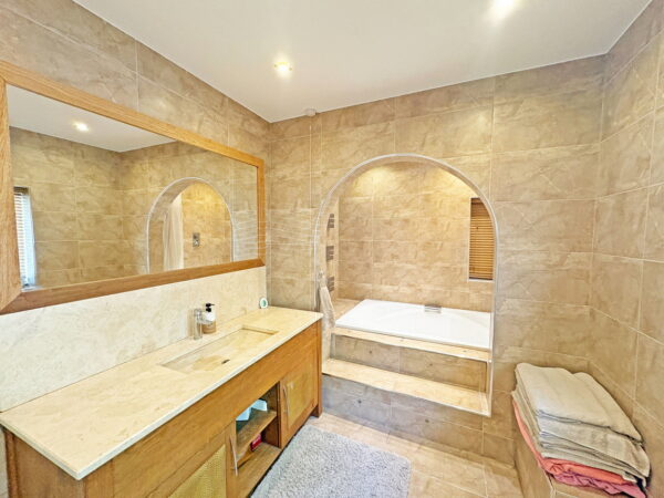 Woodlands, Wainfleet Road, Skegness, PE25 2JX
